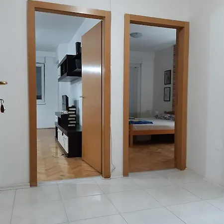 Apartment Vtora Varijanta *